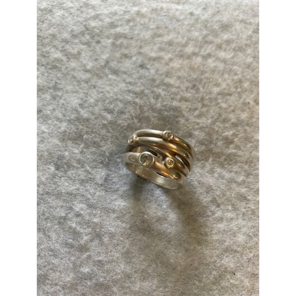 Ring - Picture 2 of 2